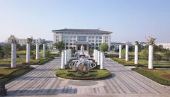 仲博石材雕刻：方寸之间，匠心独运的艺术传奇